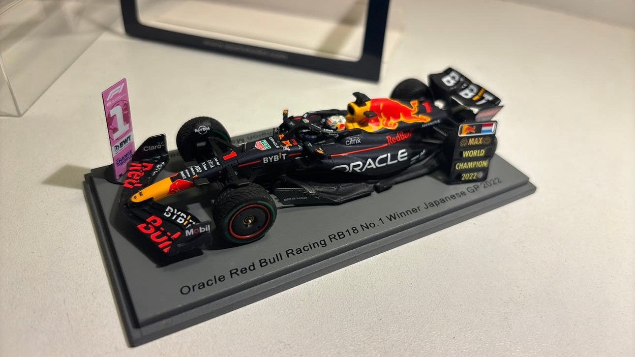 F1 red bull rb18 world campion 2022 M. Verstappen spark 1.43, Overige merken, Auto, Ophalen of Verzenden, A