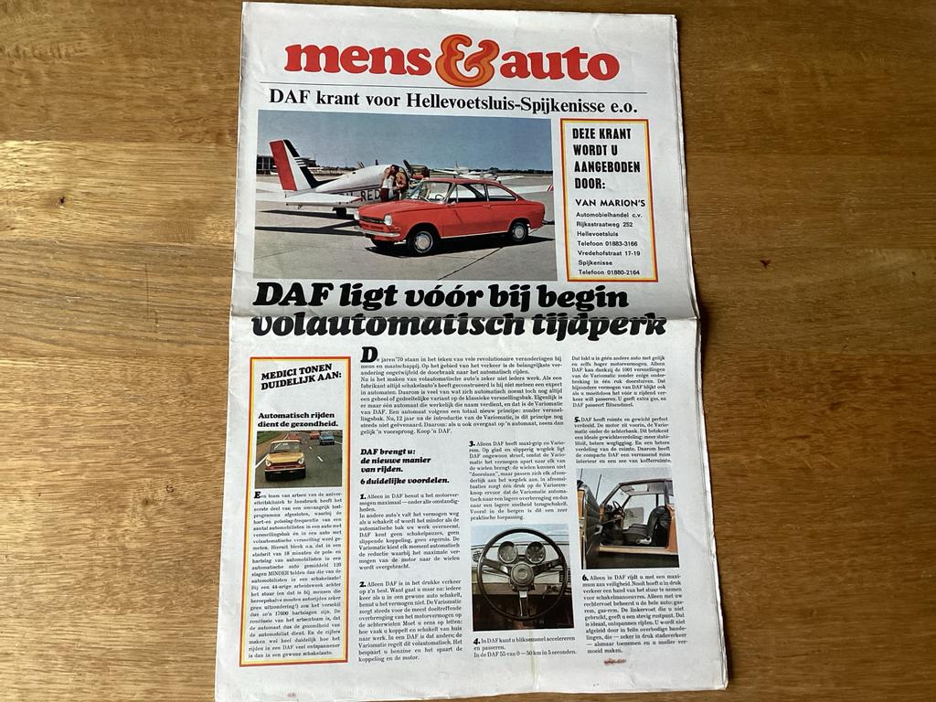 DAF krant voor Hellevoetsluis-Spijkenisse e.o. ca 1970, Ophalen of Verzenden, Gelezen, Overige merken