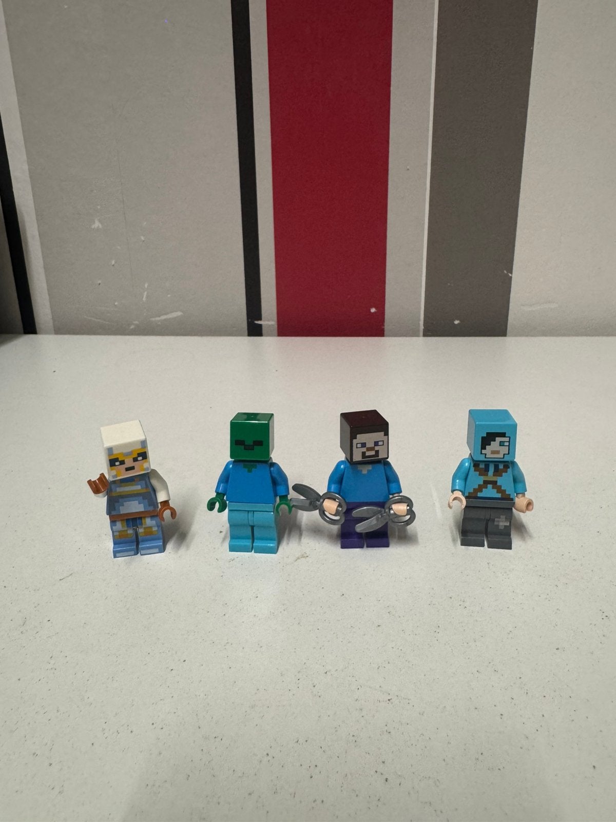 LEGO minecraft poppetjes, Kinderen en Baby's, Speelgoed | Duplo en Lego, Ophalen of Verzenden, Zo goed als nieuw