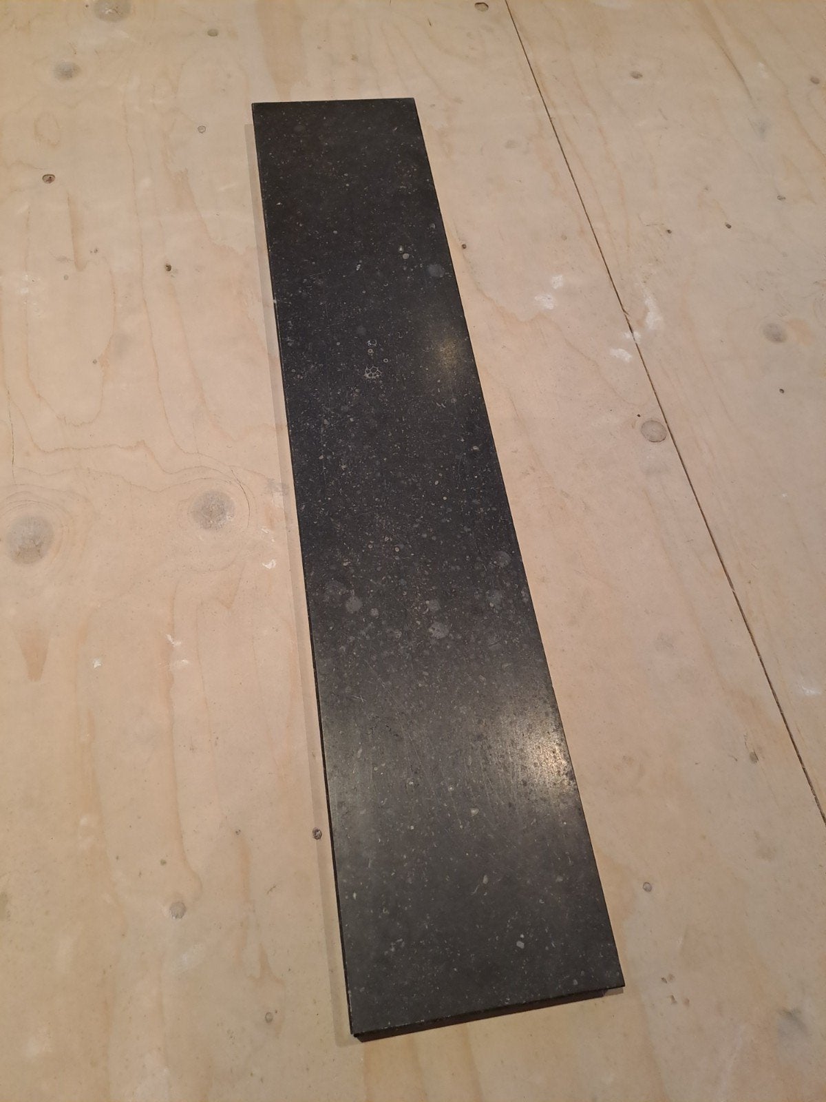 belgisch natuursteen 88 x 18 x 3, Ophalen, Hardsteen, Plinten