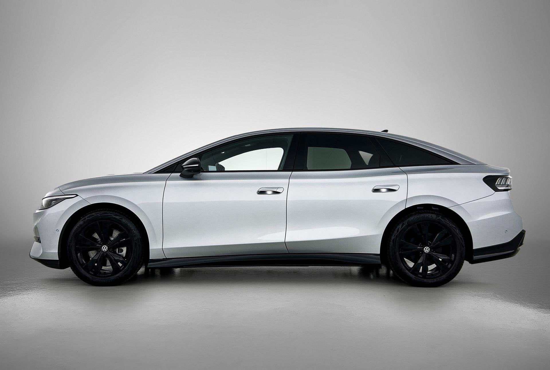 Volkswagen ID.7 Pro Business 77 kWh 286 PK | IQ Lights | Ele, Automaat, Gebruikt, 595 km, 2084 kg