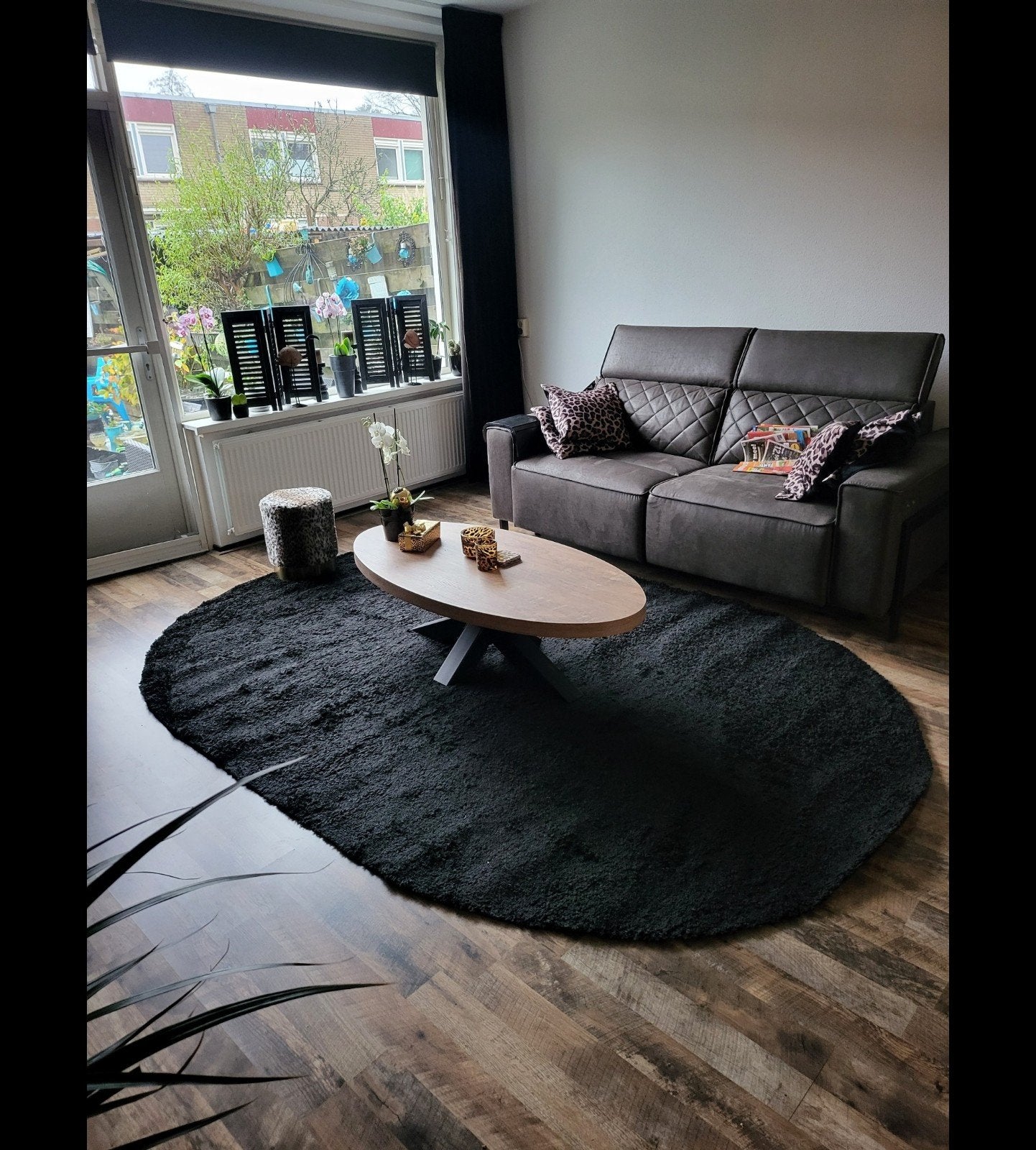 Zwart ovaal vloerkleed Volero 300x200 cm, Ophalen, Zwart, 200 cm of meer, 200 cm of meer