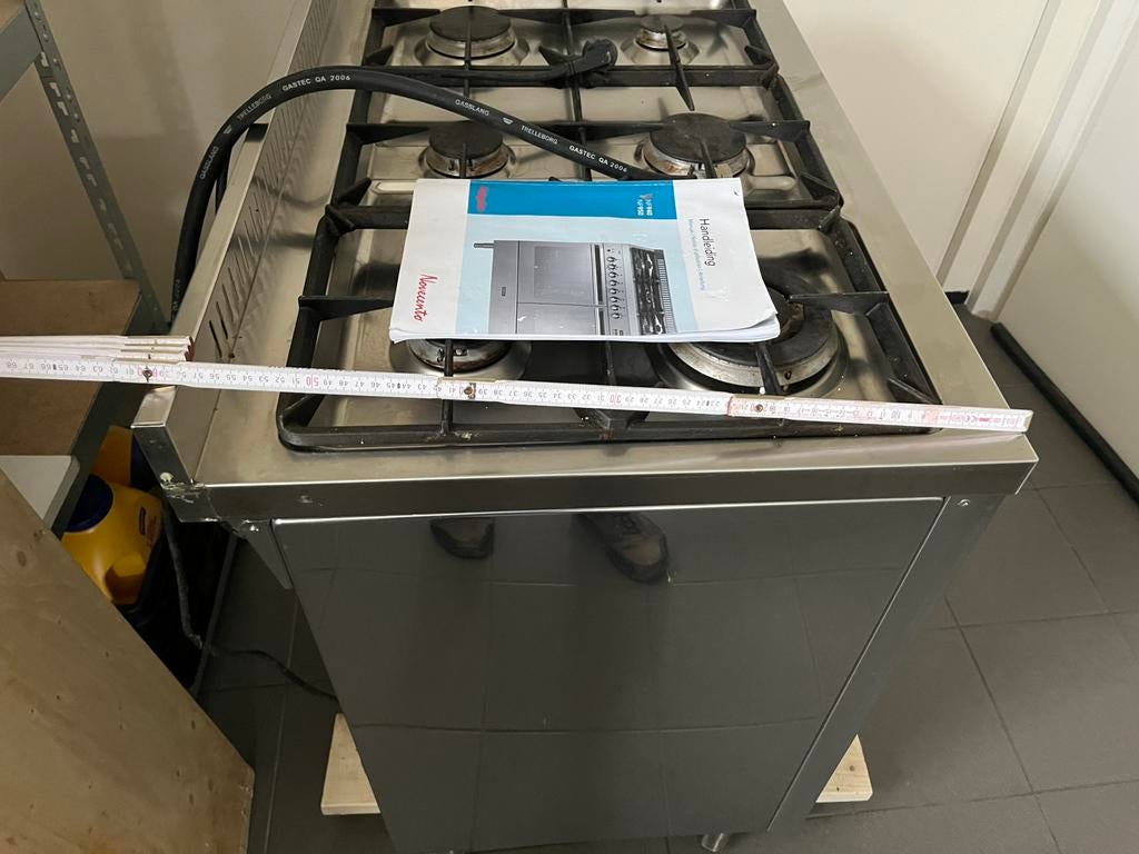 Novacento gasfornuis/oven, Ophalen, Gebruikt, 60 cm of meer, Energieklasse A of zuiniger