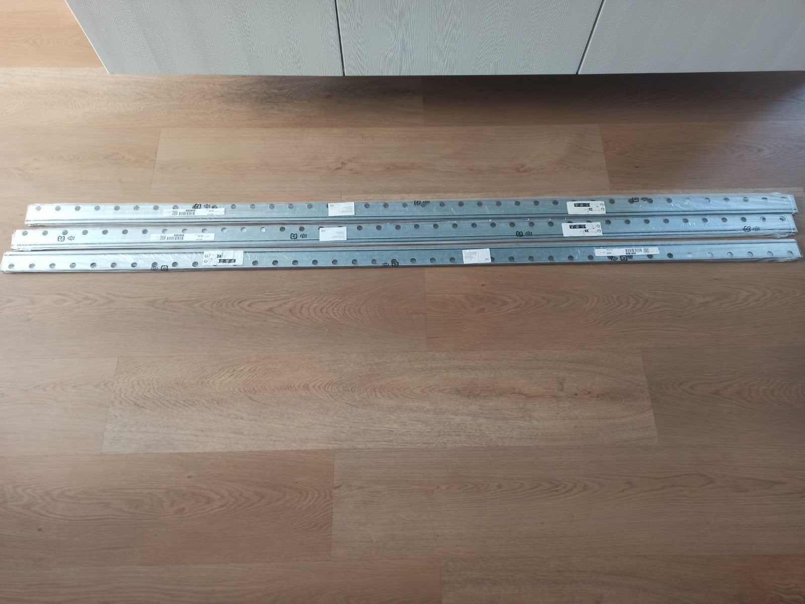 IKEA Metod Ophangrails, 3 stuks, verzinkt, 200 cm, Ophalen, Nieuw