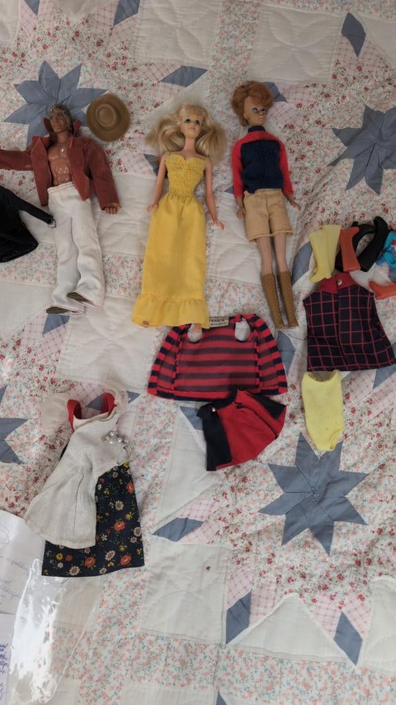 Vintage Barbie, Ken en Francie poppen met kleding, Kinderen en Baby's, Speelgoed | Poppen, Ophalen of Verzenden, Gebruikt, Barbie