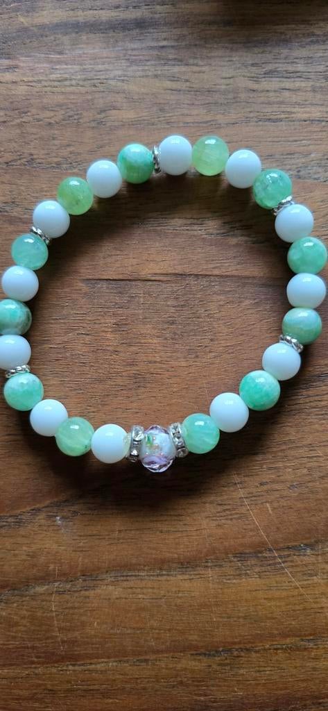 Natuurstenen Armband Groene Angeliet Witte Agaat, Overige materialen, Met bedels of kralen, Nieuw, Ophalen of Verzenden