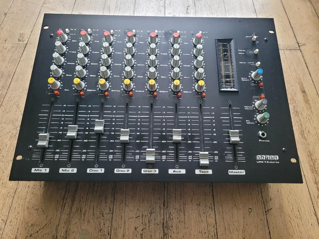 Dateq LPM 7.2, 7 kanaals mixer, Muziek en Instrumenten, Mengpanelen, Ophalen, Gebruikt, 5 tot 10 kanalen