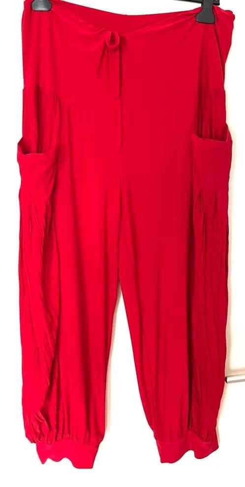 All Paradise rode pantalon maat 50/52[v], Kleding | Dames, Ophalen of Verzenden, Zo goed als nieuw, Rood, Broek of Spijkerbroek