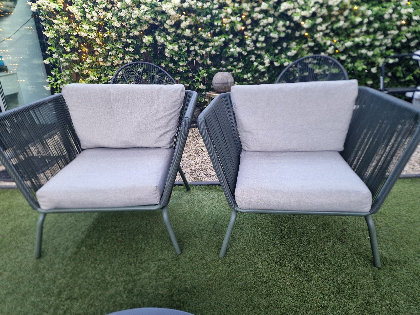 Comfortabele tuinbank en tuinstoelen met kussens, Ophalen, Gebruikt, Metaal