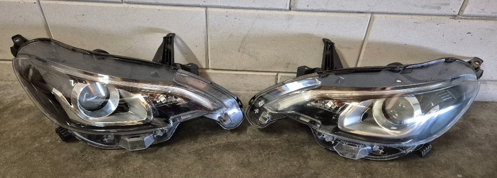 Peugeot 108 koplampen set, Ophalen, Gebruikt, Peugeot