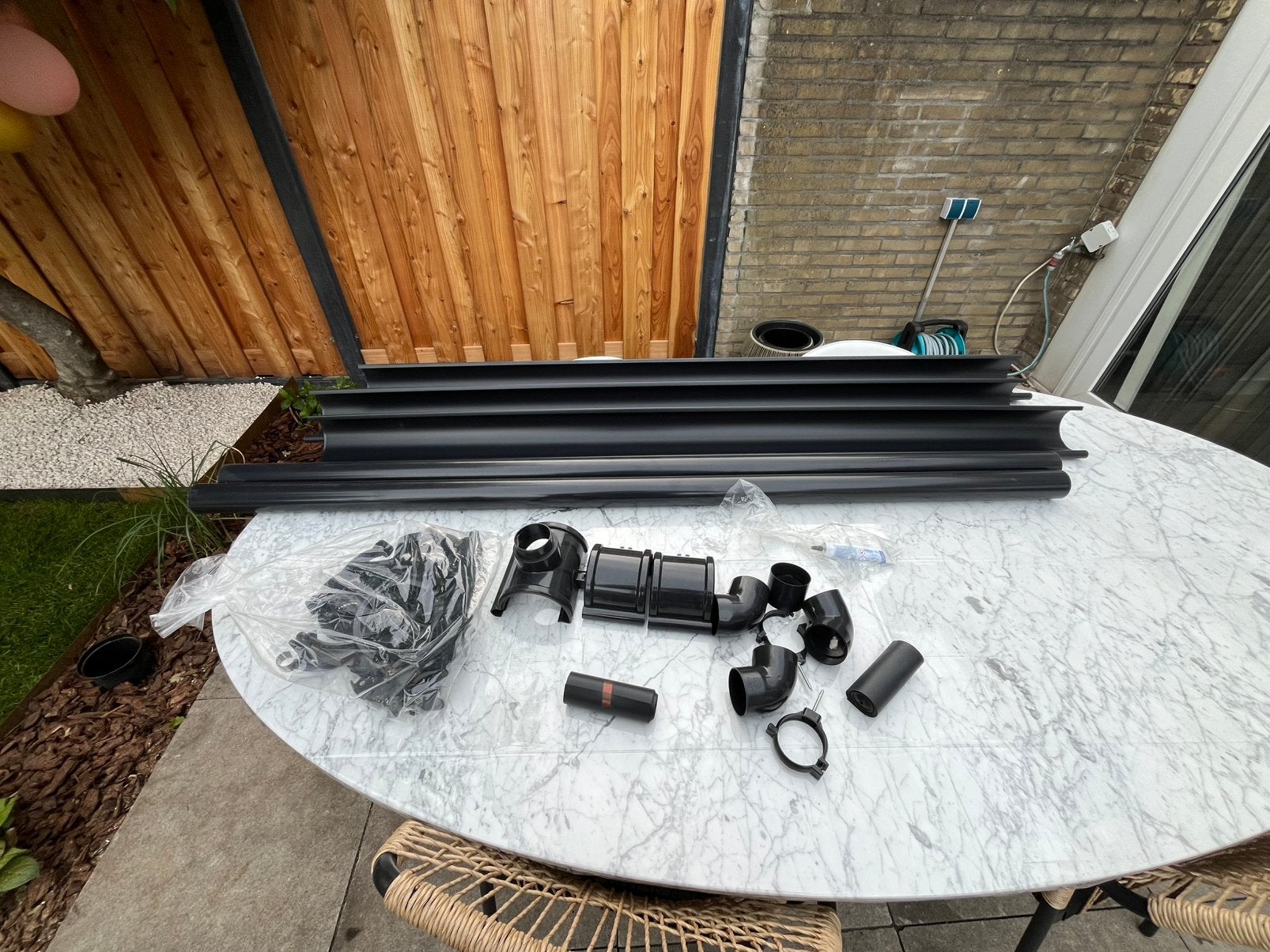 Dakgoot set. Nieuw. Alles nog netjes. Overbodig., Ophalen, Kunststof, Zwart, Nieuw
