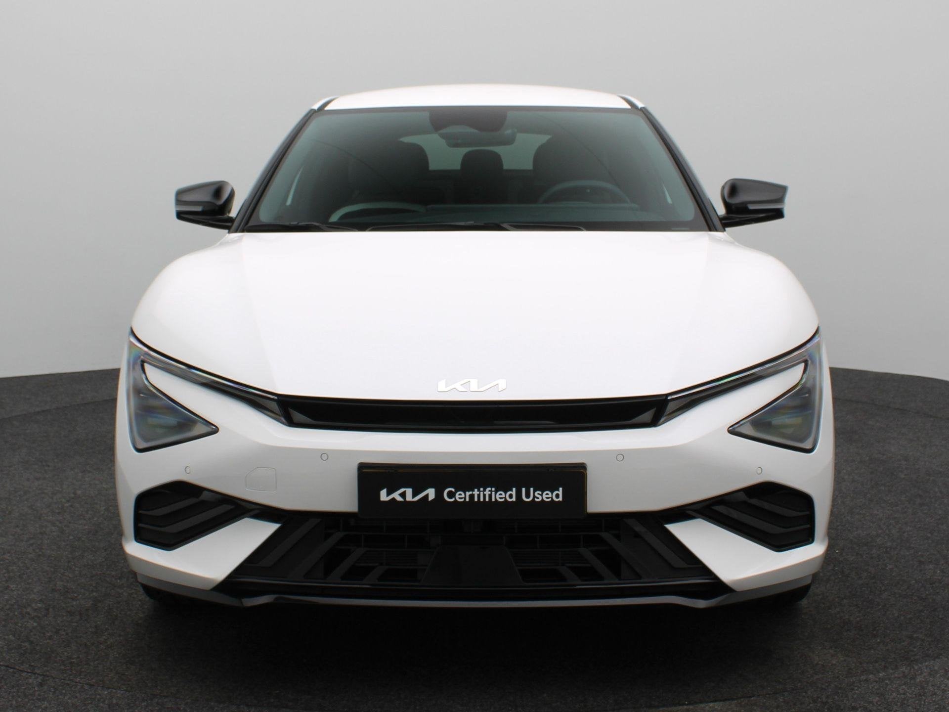 Kia EV6 GT-Line Business Edition 84 kWh | 20 inch | Memory S, Auto's, Achterwielaandrijving, Zwart, 1960 kg, Wit