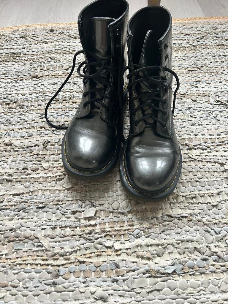 Dr. Martens, Kleding | Dames, Schoenen, Ophalen of Verzenden, Zo goed als nieuw, Zwart