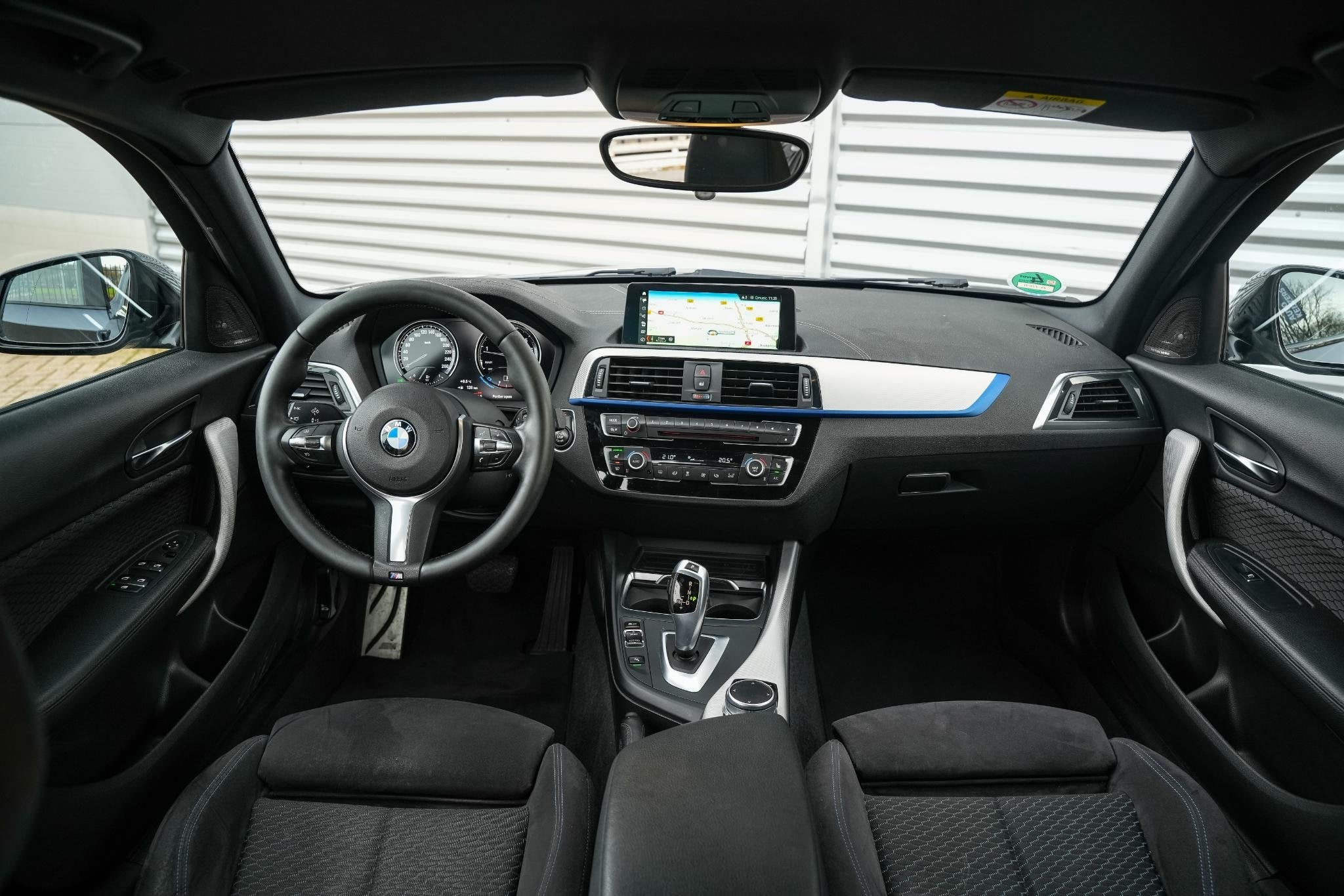 BMW 1-serie 125i Edition M Sport Shadow High Executive, Auto's, BMW, 1998 cc, Achterwielaandrijving, 4 cilinders, Leder