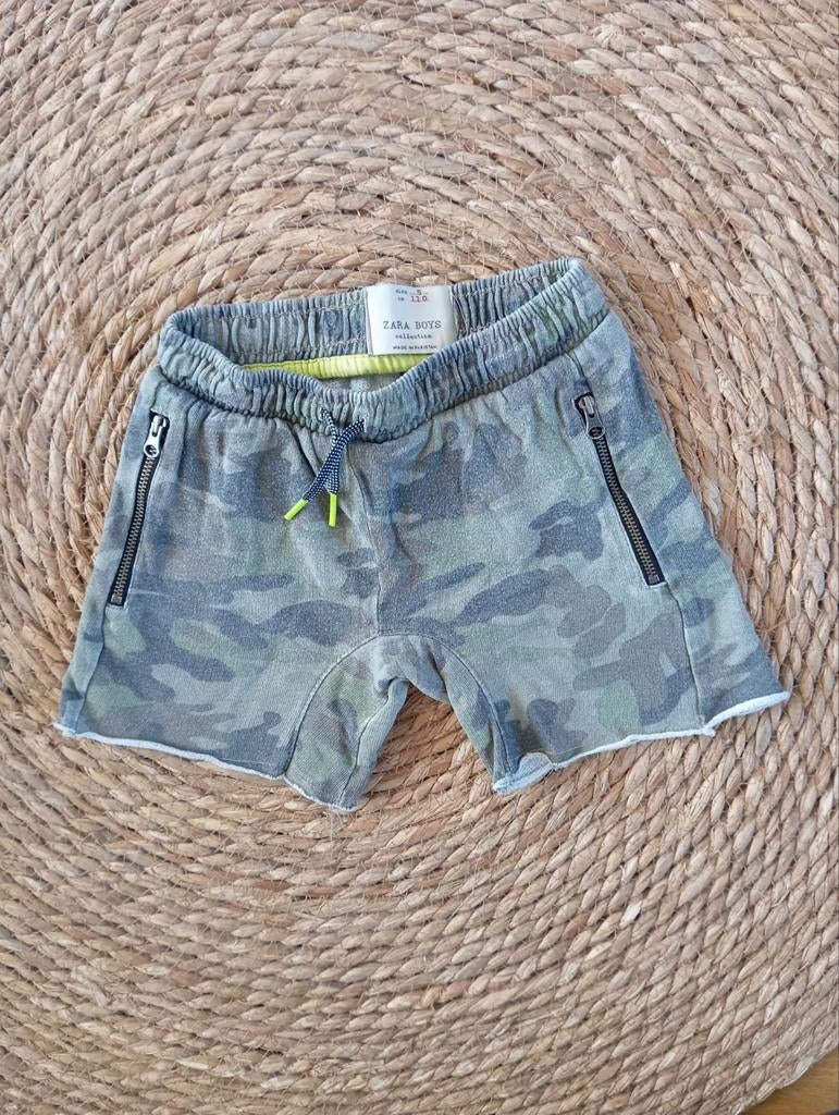 Zara camouflage korte broek | maat 110, Broek, Gebruikt, Ophalen of Verzenden, Zara