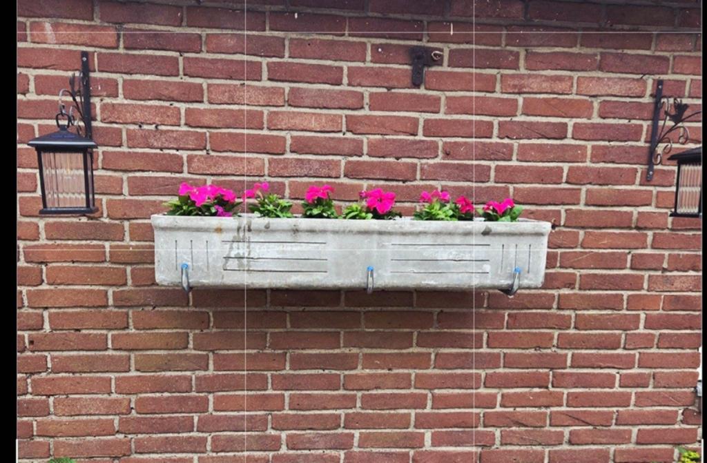 Betonnen bloembak., Tuin en Terras, Ophalen of Verzenden