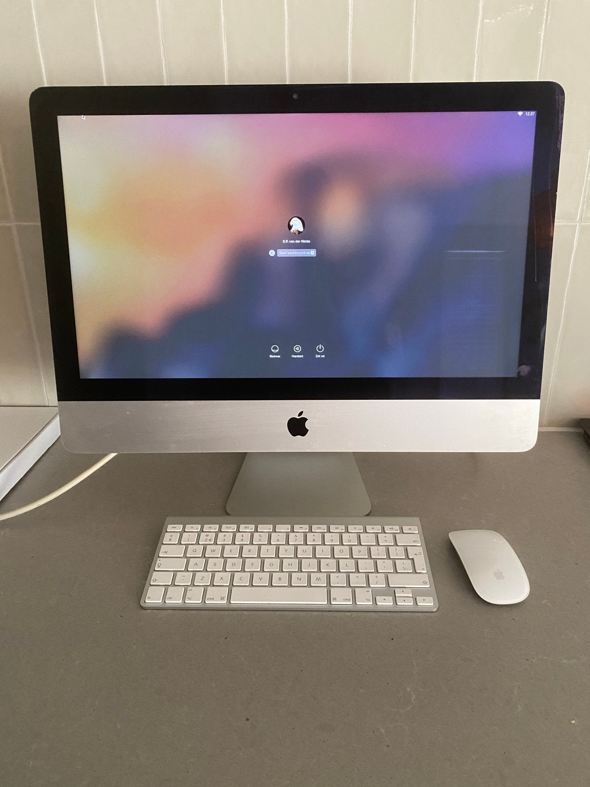 Apple iMac 21.5-inch (2014) - 1.4 GHz i5, 8GB RAM, 240GB SSD, Computers en Software, Apple Desktops, Gebruikt, Ophalen of Verzenden