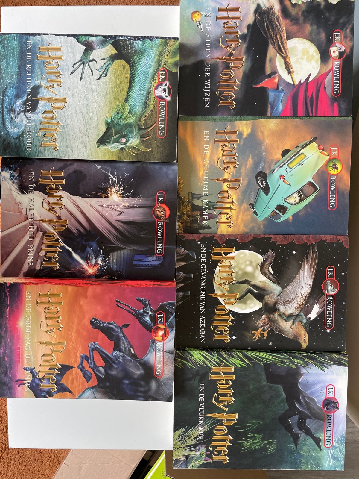 Harry Potter complete serie (7 boeken) - Nederlands, Ophalen of Verzenden, Gelezen