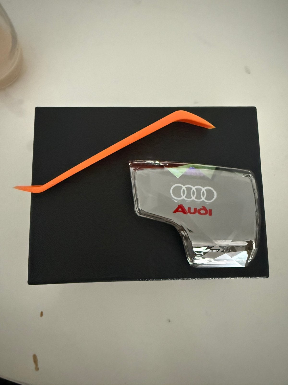 Audi Embleem / Sierkap met Klikbevestiging + Demontage Tool, Ophalen of Verzenden, Nieuw