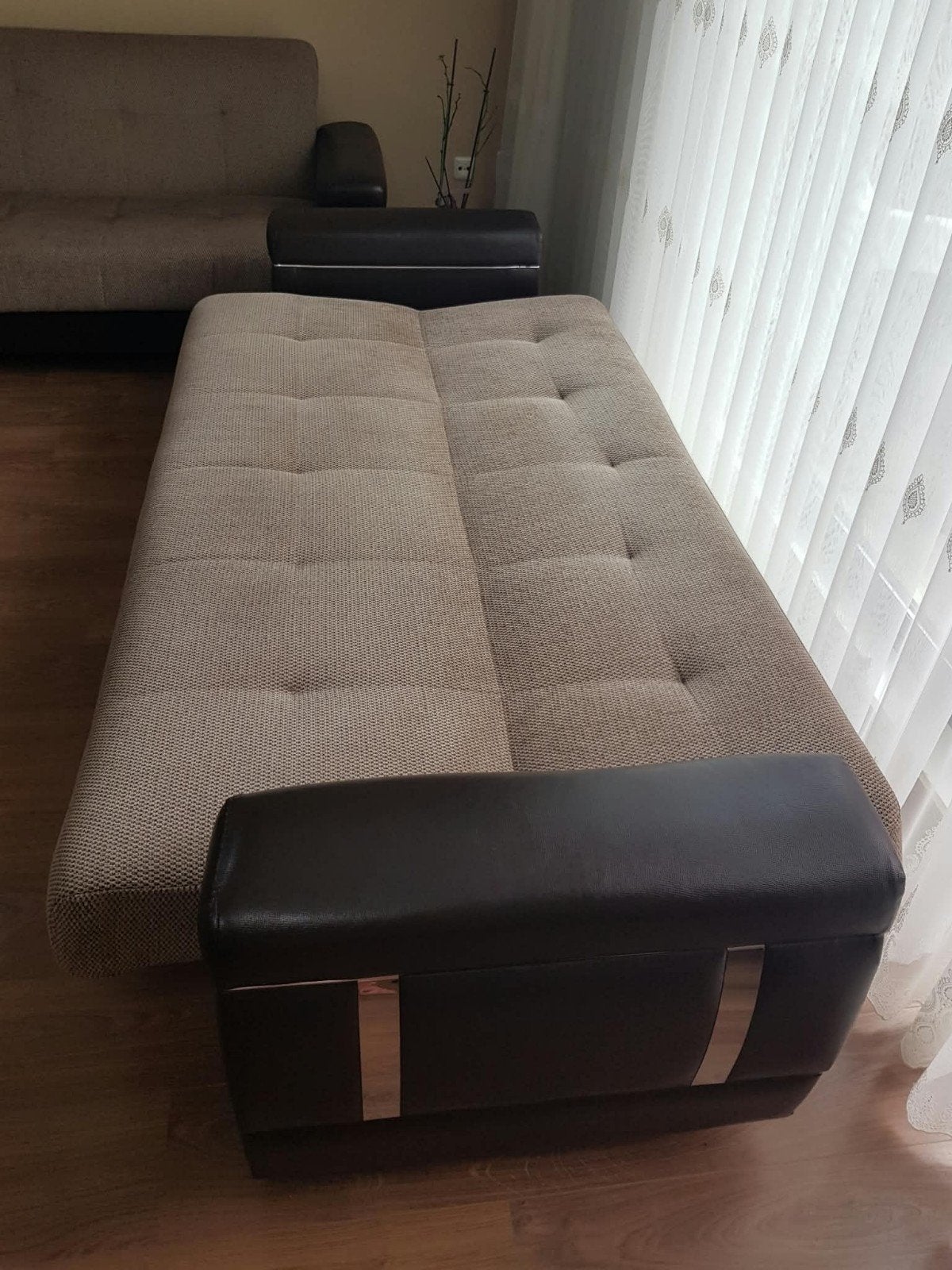 Comfortabele 2-zits banken set met slaapfunctie
