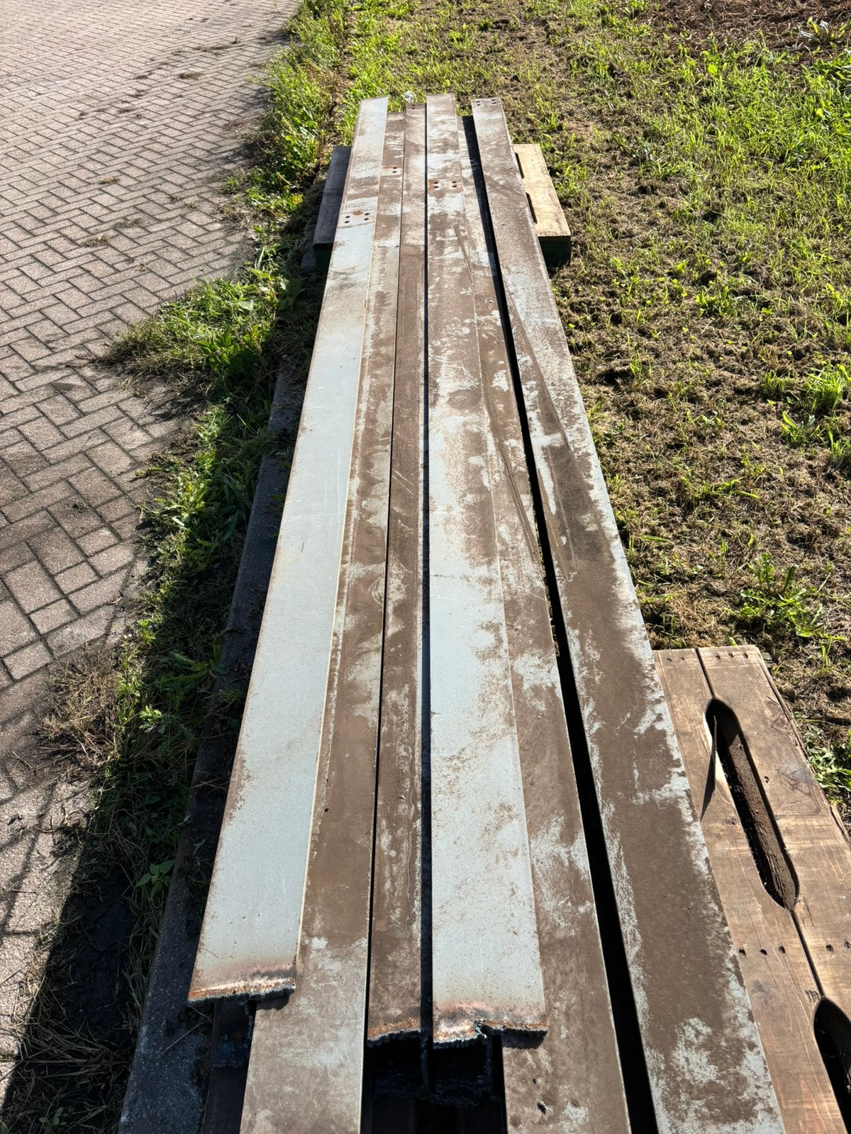 6 hea 140 balken 4.25 lang, Ophalen, Zo goed als nieuw, 250 cm of meer, Balken