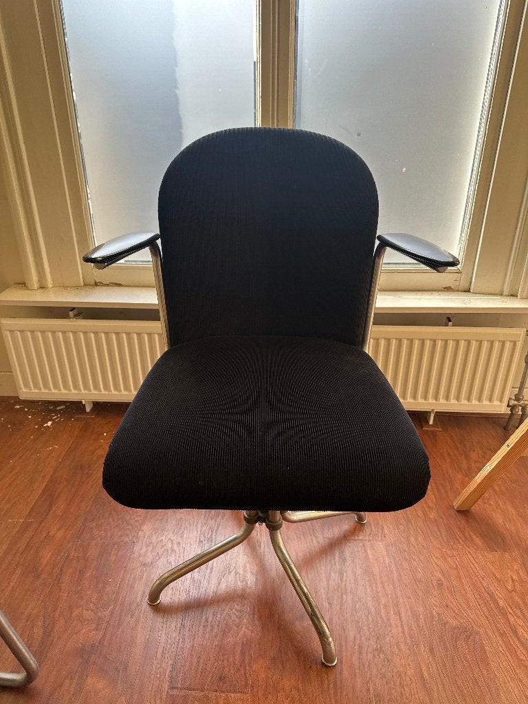 Gispen (look) stoel, Ophalen, Gebruikt, Zwart, Eén