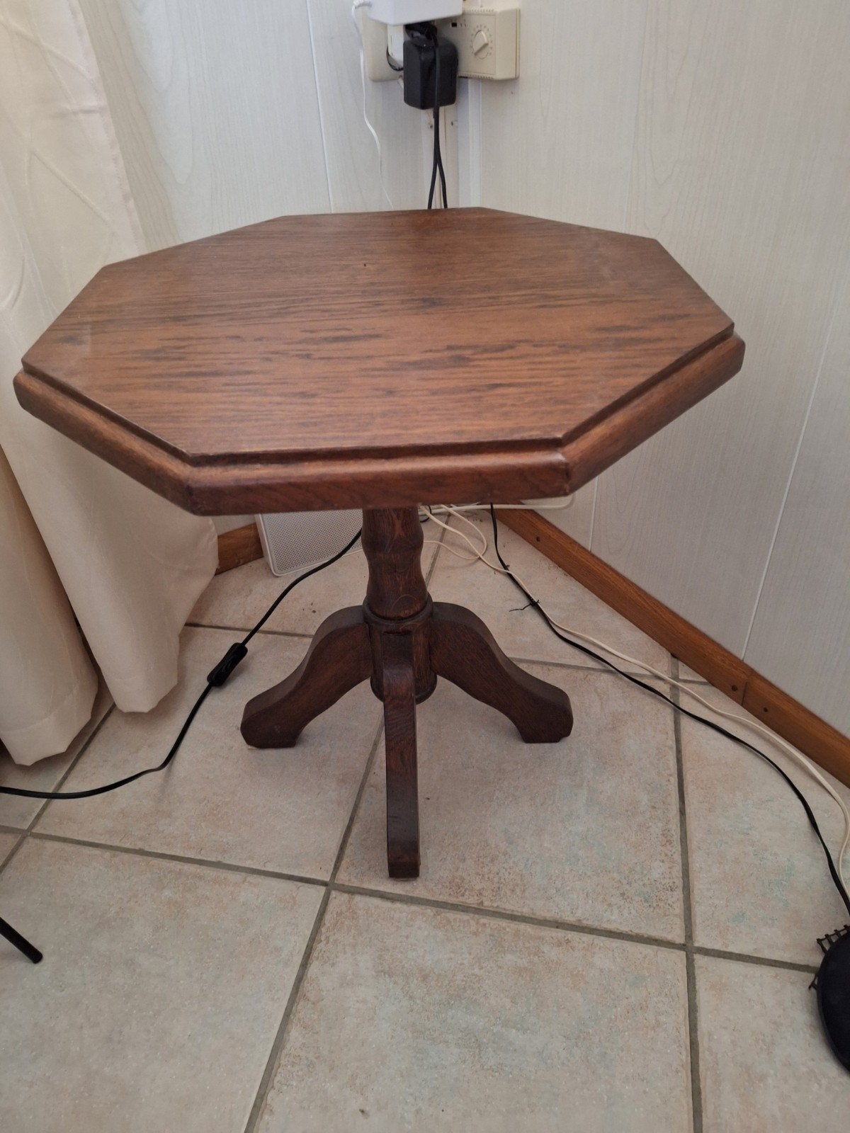 tafeltje 8 hoekig hout, Ophalen, Rond, Minder dan 55 cm, 45 tot 60 cm