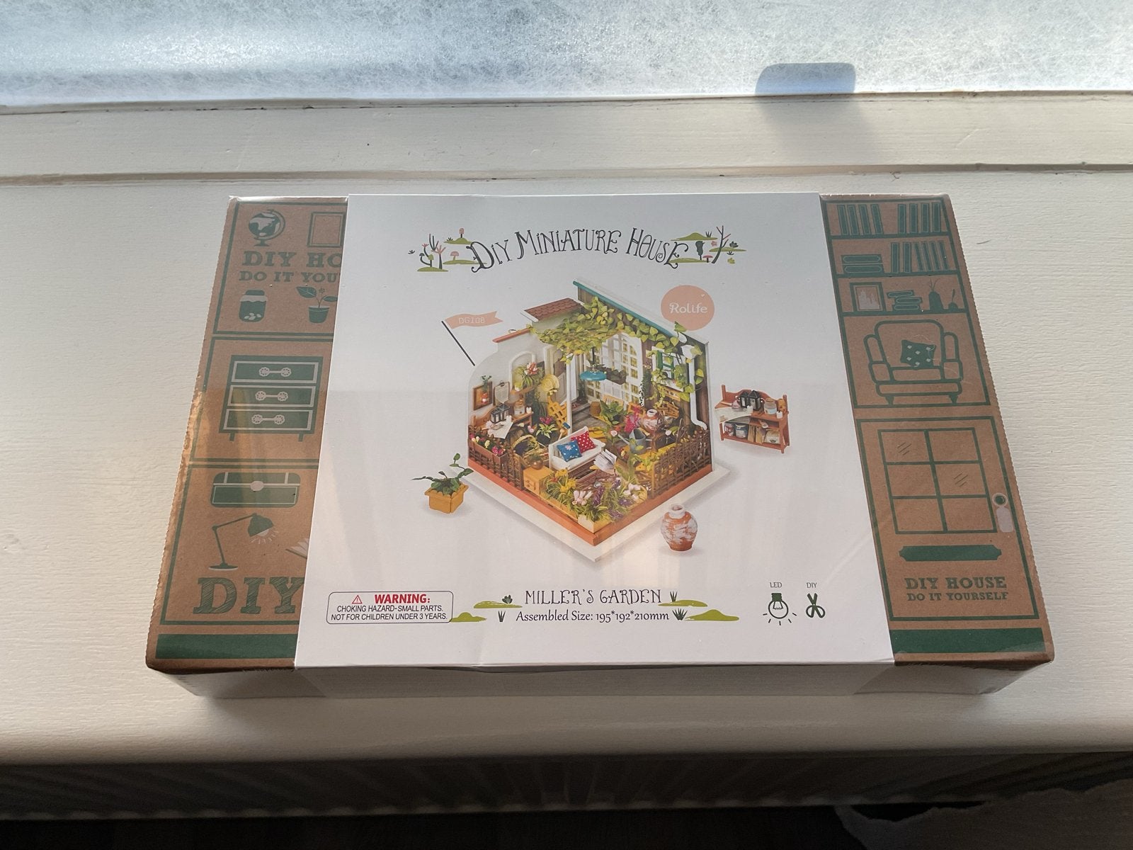 Rolife DIY Miniatuur Huis - Miller's Garden, Hobby en Vrije tijd, Knutselen, Ophalen of Verzenden, Nieuw