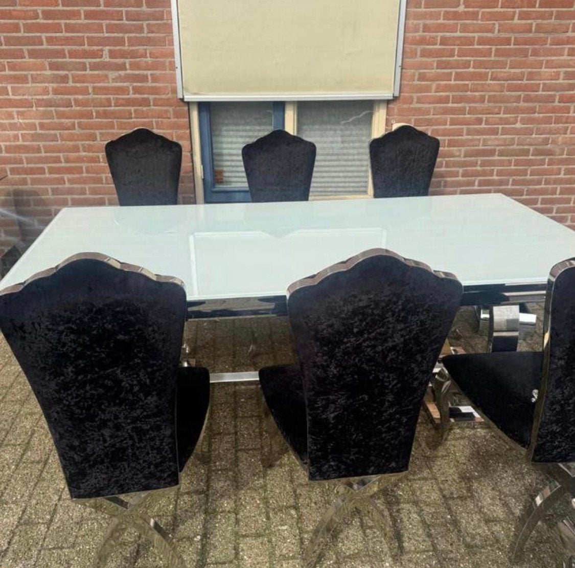 Eettafel met glazen blad en chromen onderstel, Ophalen, Zo goed als nieuw, Eettafel
