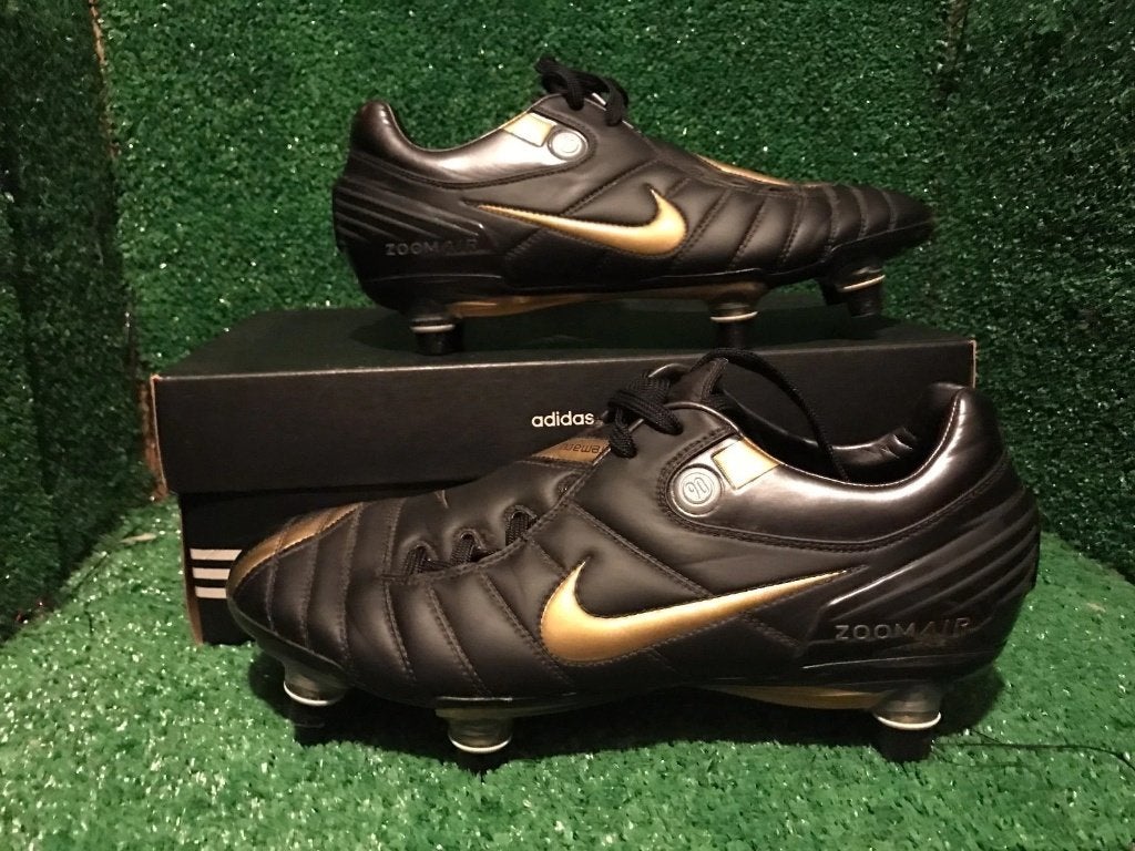 nike tiempo r10 ronaldinho gold total 90 t90 suprema maat 41, Gebruikt, Maat XS of kleiner, Schoenen, Ophalen of Verzenden