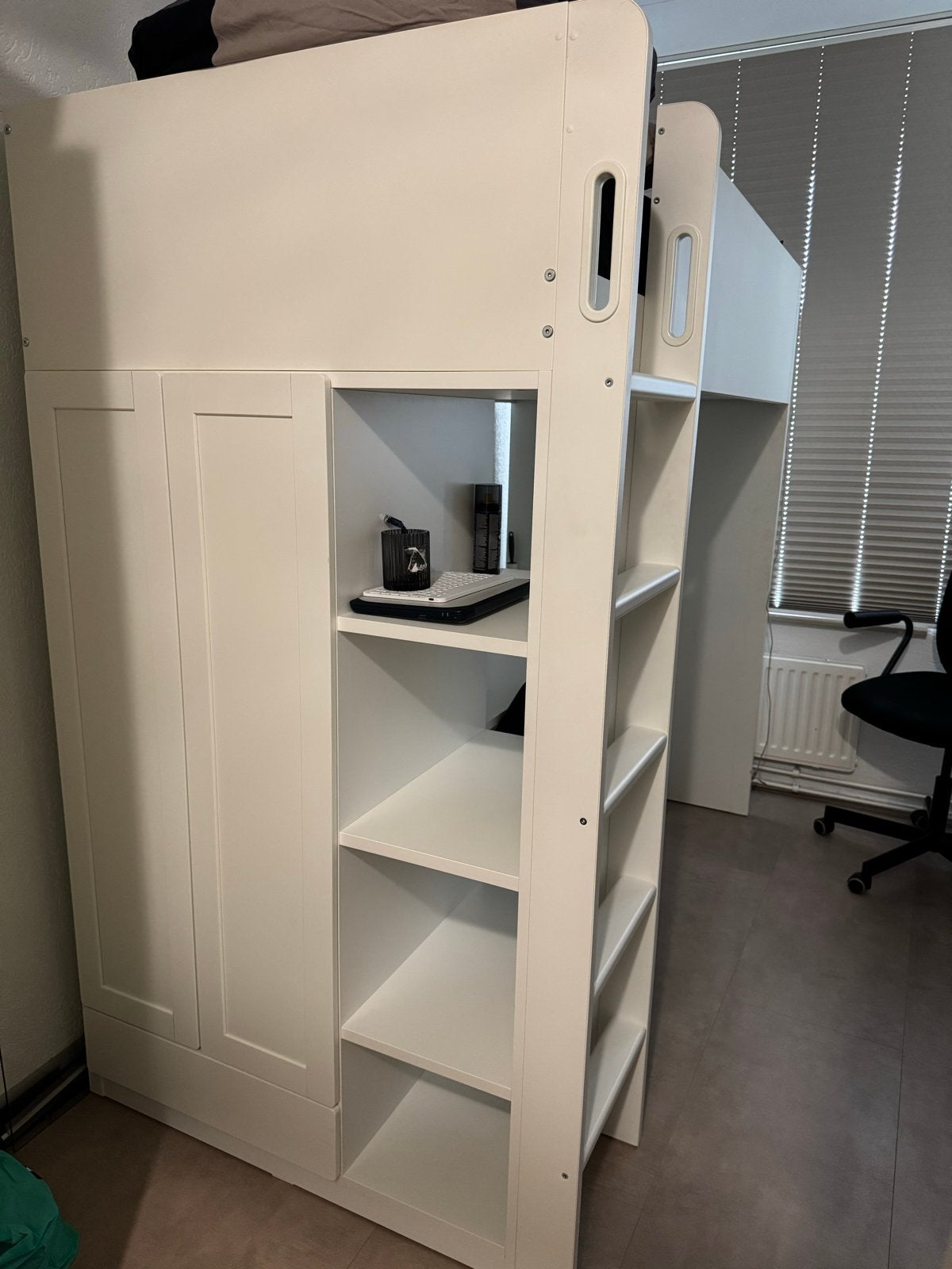IKEA SMÅSTAD Hoogslaper met bureau en kledingkast, Ophalen, Eenpersoons, Zo goed als nieuw, 200 cm