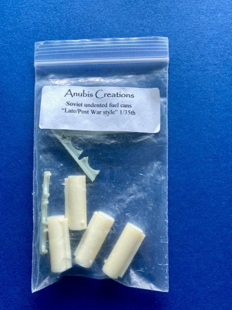 ANUBIS	Soviet fuel cans late/post war	1/35	Resin, Overige merken, Tank, 1:32 tot 1:50, Nieuw