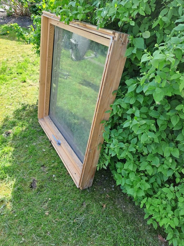 Houten dakraam met dubbelglas, Gevelraam of Ruit, Gebruikt, 80 tot 120 cm, 80 tot 120 cm