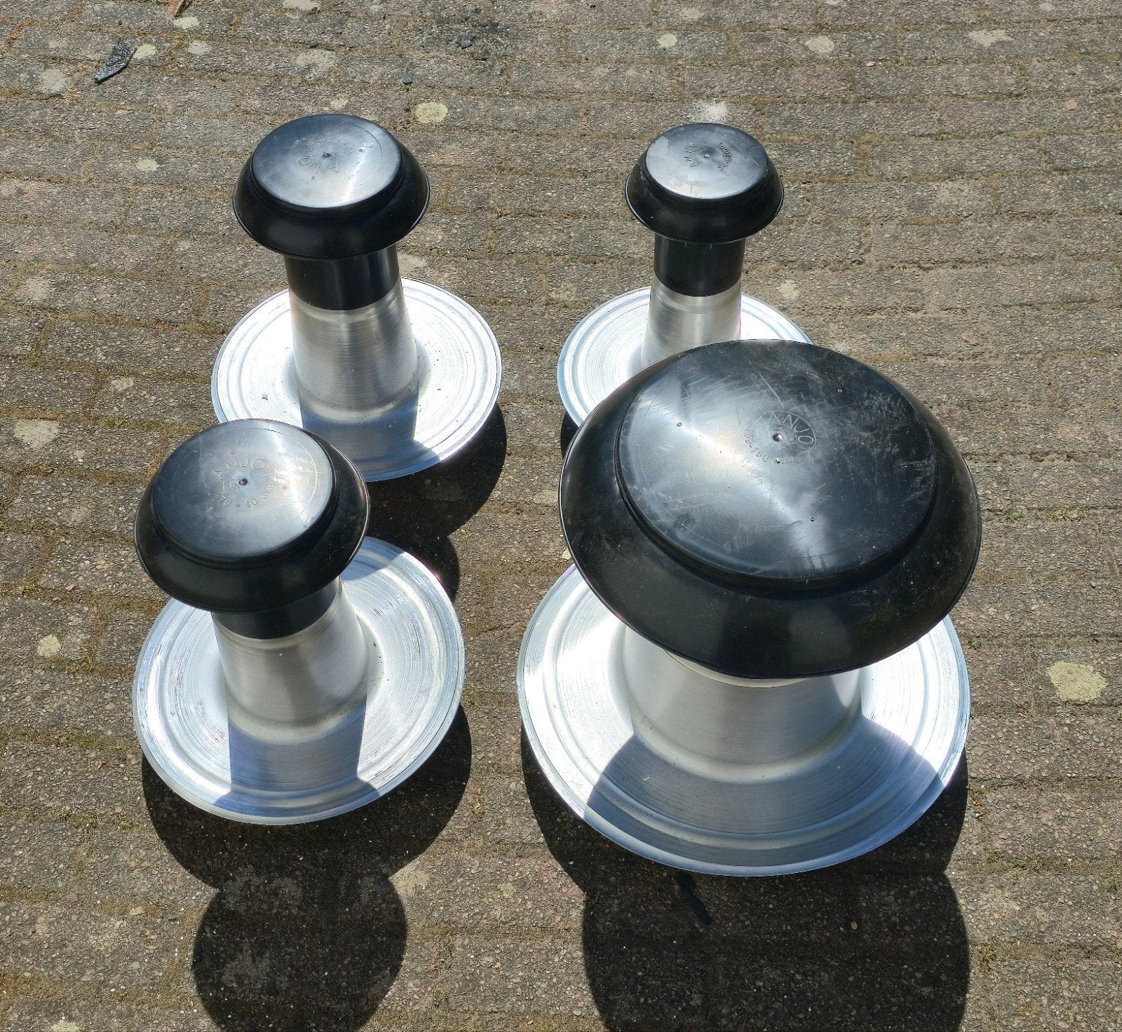 Nieuw 4 stuks Platdakontluchting aluminium dubbelwandig comp, Ophalen, Zwart, Overige typen, Nieuw