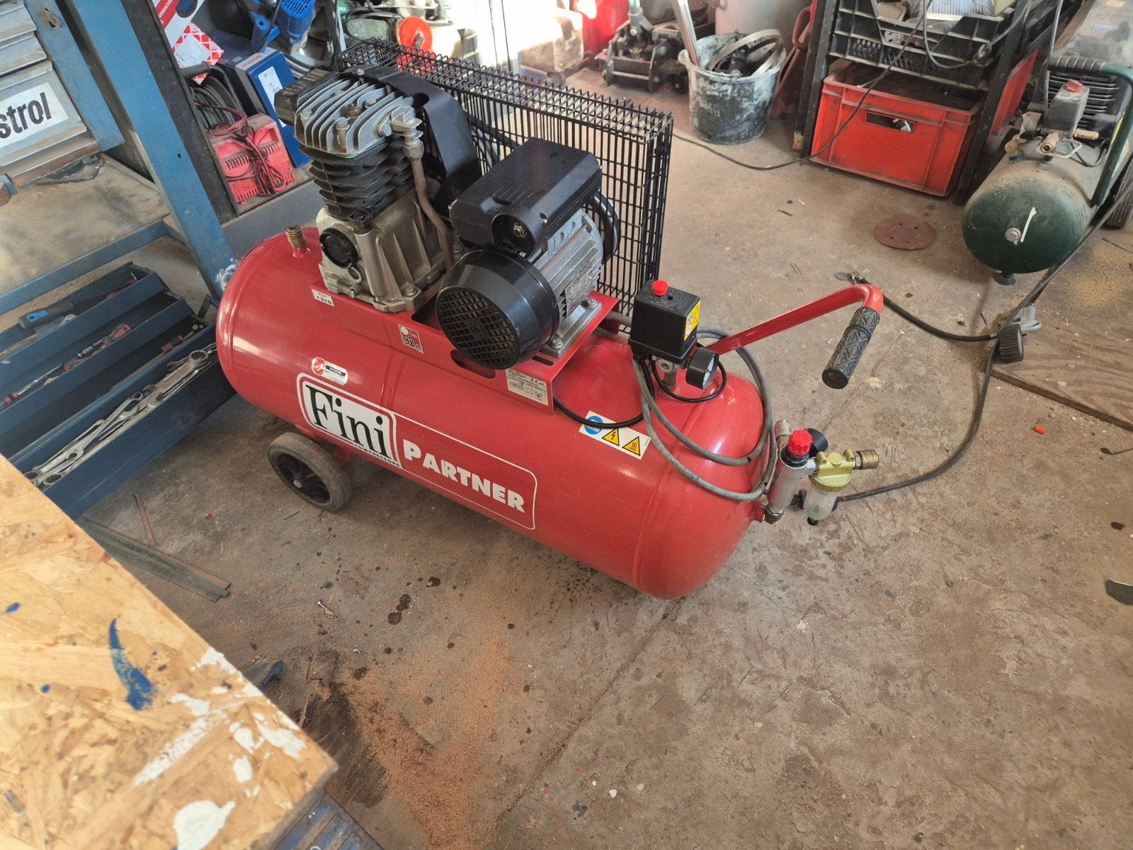 Fini Partner Compressor - Robuust en Mobiel, Gebruikt, Ophalen of Verzenden, 25 tot 100 liter, 200 tot 400 liter/min
