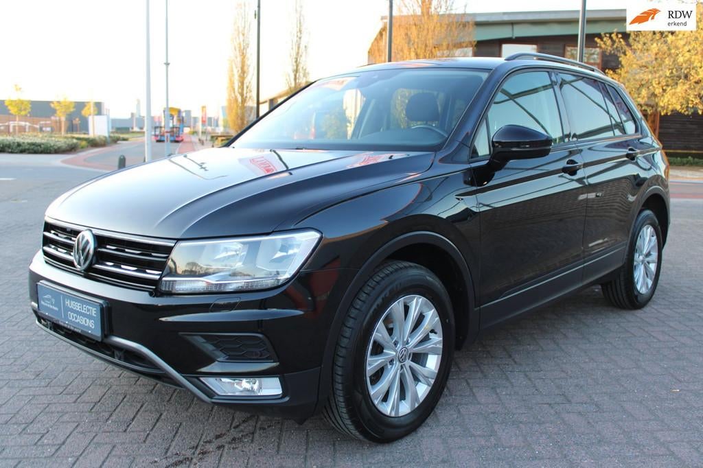 Volkswagen Tiguan 1.4 TSI Trend&Fun 4Motion CARAVANTREKKER T, Stof, 4 cilinders, Zwart, Origineel Nederlands