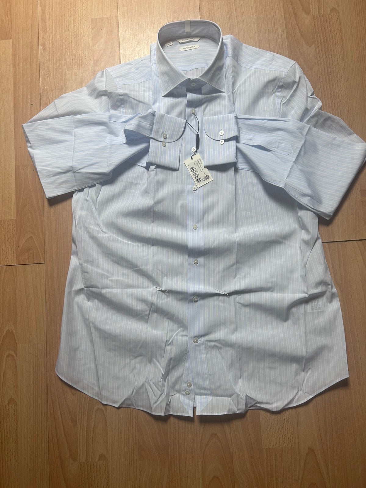 Suitsupply Light blue striped tailored fit shirt ( Nieuw), Kleding | Heren, Overhemden, Verzenden, Nieuw, Blauw, Halswijdte 43/44 (XL)