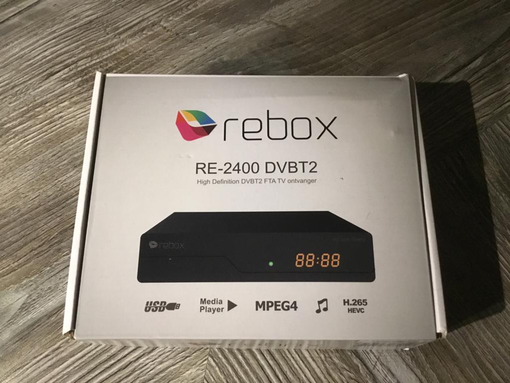DVBT2 decoder, maak van analoge digitale tv (camping), Ophalen, Zo goed als nieuw, HDMI