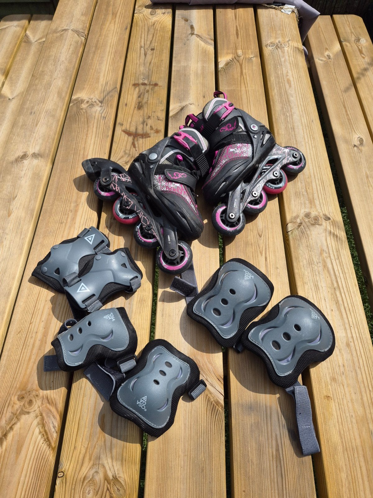 Verstelbare skeelers met bescherming ( maat 29 - 33), Sport en Fitness, Skeelers, Kinderen, Inline skates 4 wielen, Ophalen, Overige merken