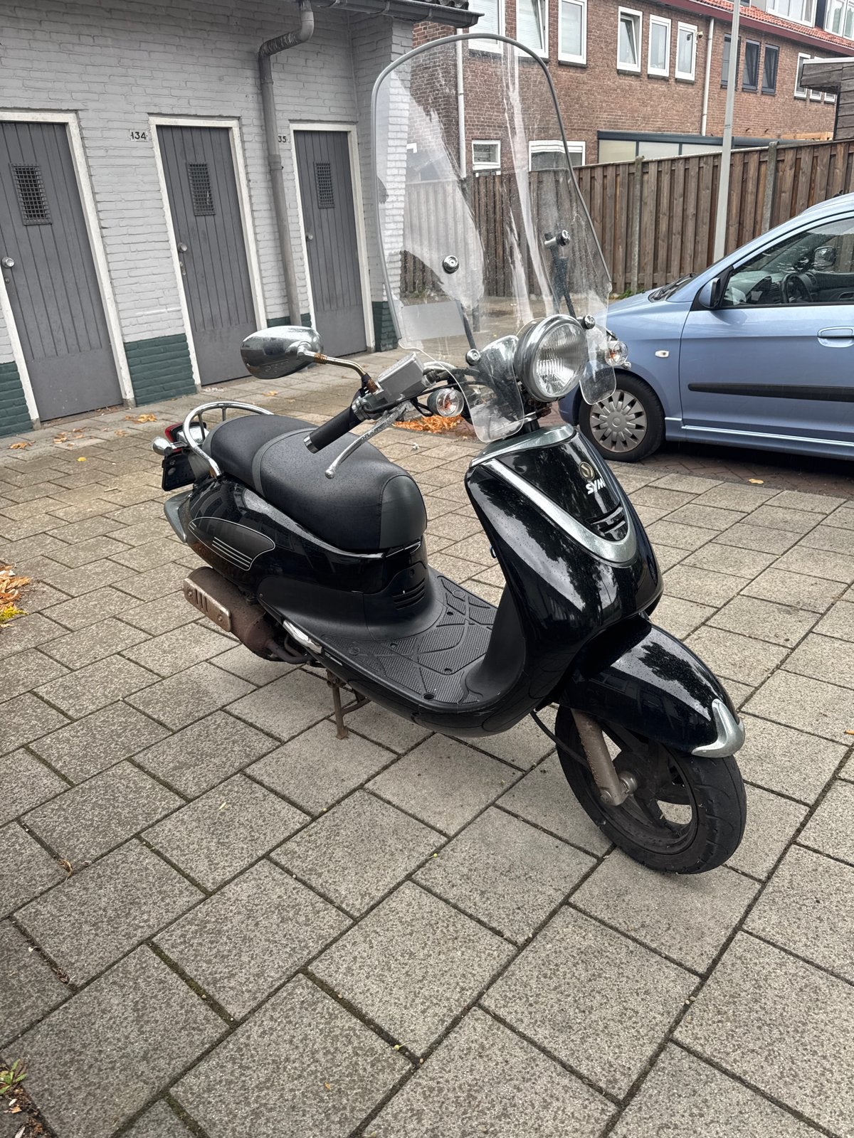Sym Allo Scooter - 2018 eerste eigenaar, Fietsen en Brommers, Gebruikt, Maximaal 45 km/u, Allo, Ophalen of Verzenden