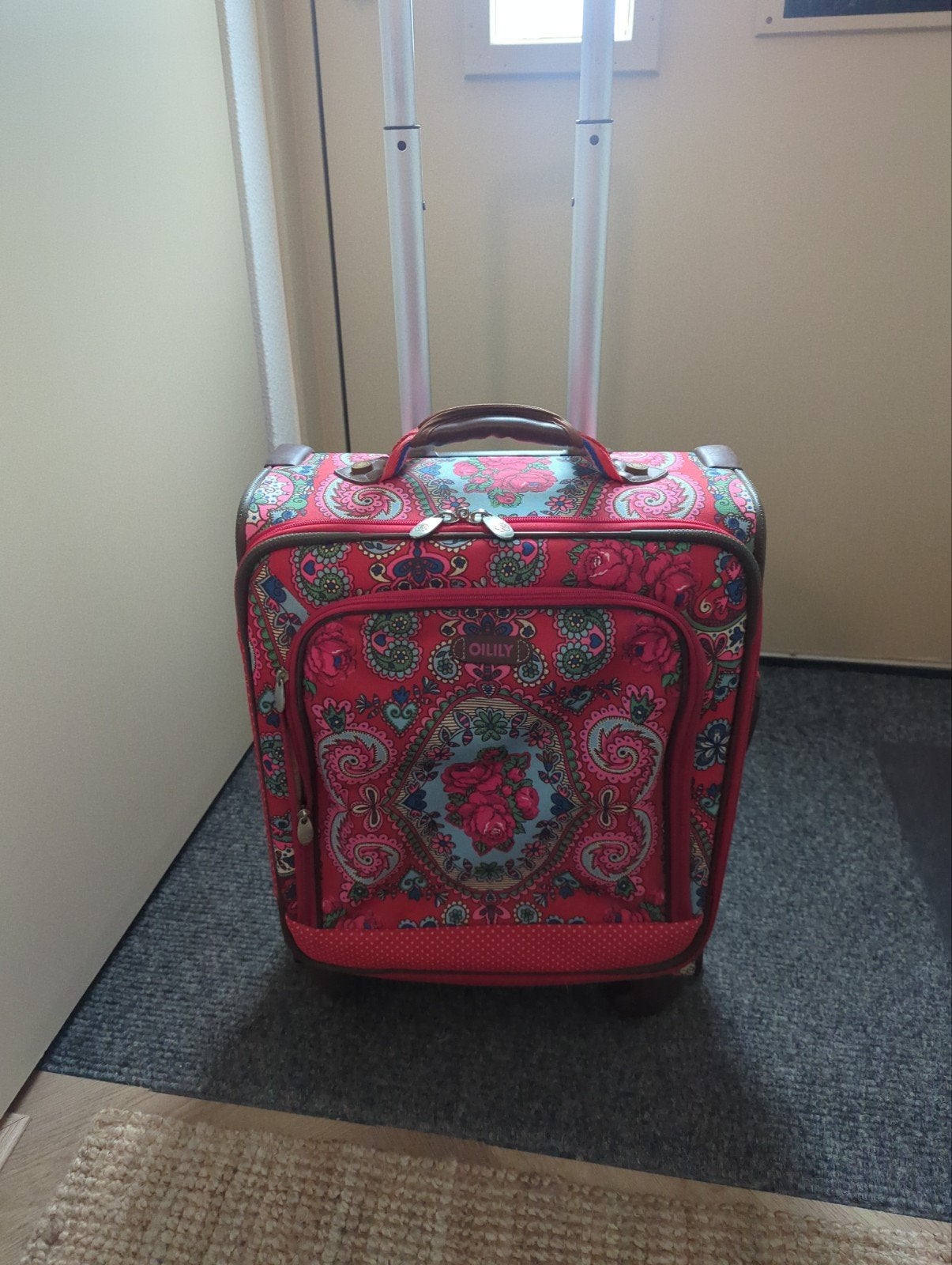 Oillily Reistrolley - Handbagage Koffer - Rood met print, Sieraden, Tassen en Uiterlijk, Overige materialen, Wieltjes, Minder dan 50 cm