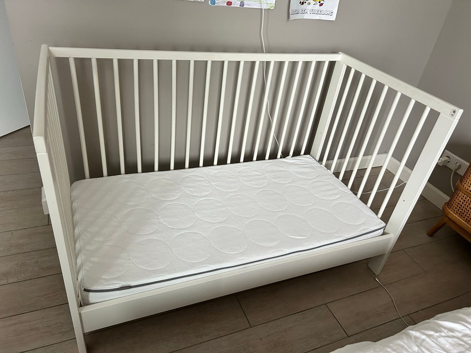 Ikea Gulliver baby/peuterbed met matras en accessoires, Ophalen, Gebruikt, Ledikant
