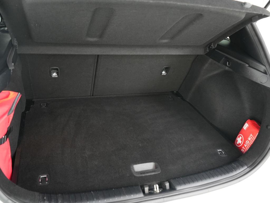 Kia Ceed 1.0 T-GDi GT-Line |panoramadak|stoelverwarming|stuu, Voorwielaandrijving, Stof, Gebruikt, Wit