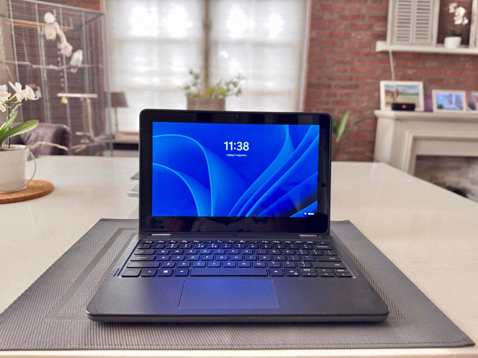 Dell Latitude 3120 2-in-1 Laptop/Tablet - Windows 11 Pro, Qwerty, 8 GB, Met touchscreen, Ophalen of Verzenden