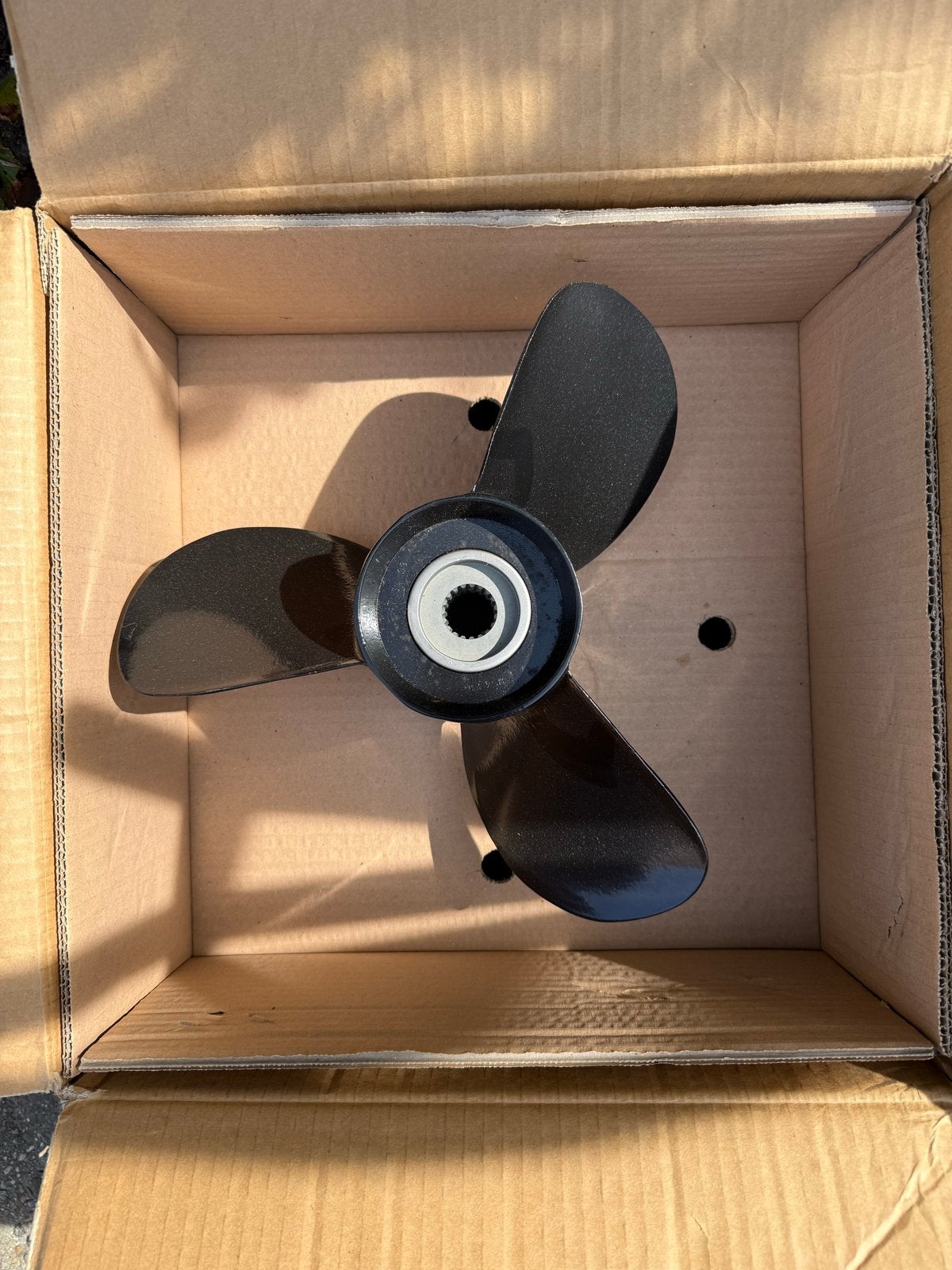 Nieuwe Volvo Penta Propeller - Origineel Onderdeel, Ophalen, Nieuw, Motor en Techniek, Motorboot