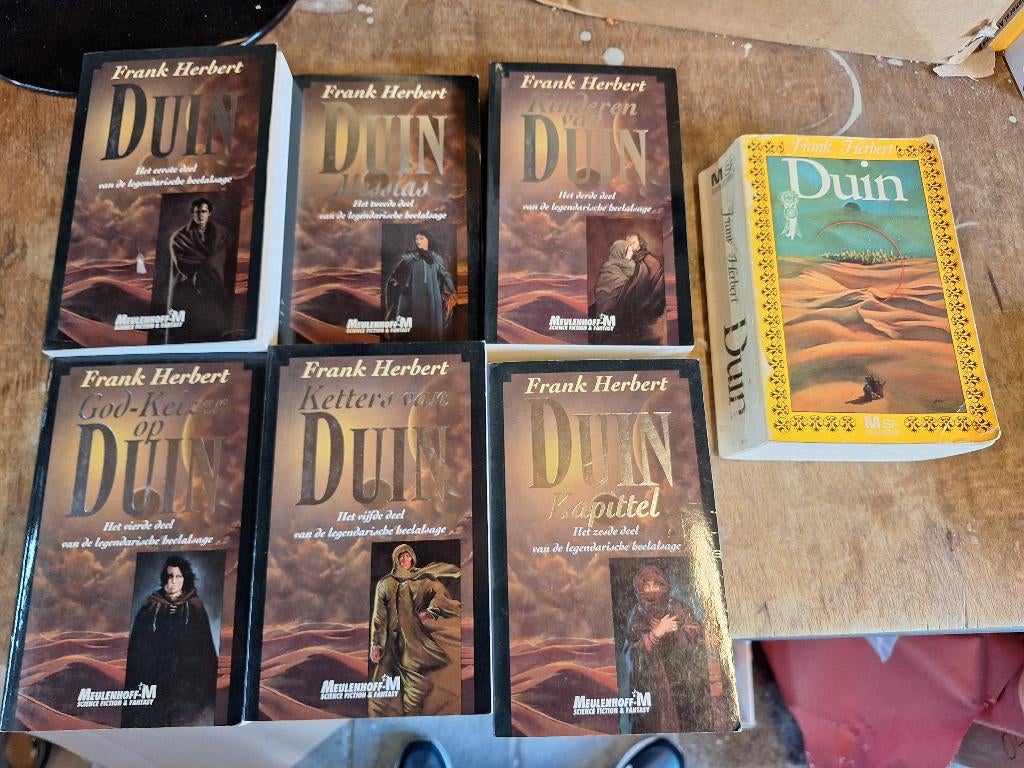 Vintage boeken Frank Herbert Dune Duin uit 1978 + 1997, Ophalen of Verzenden, Gelezen