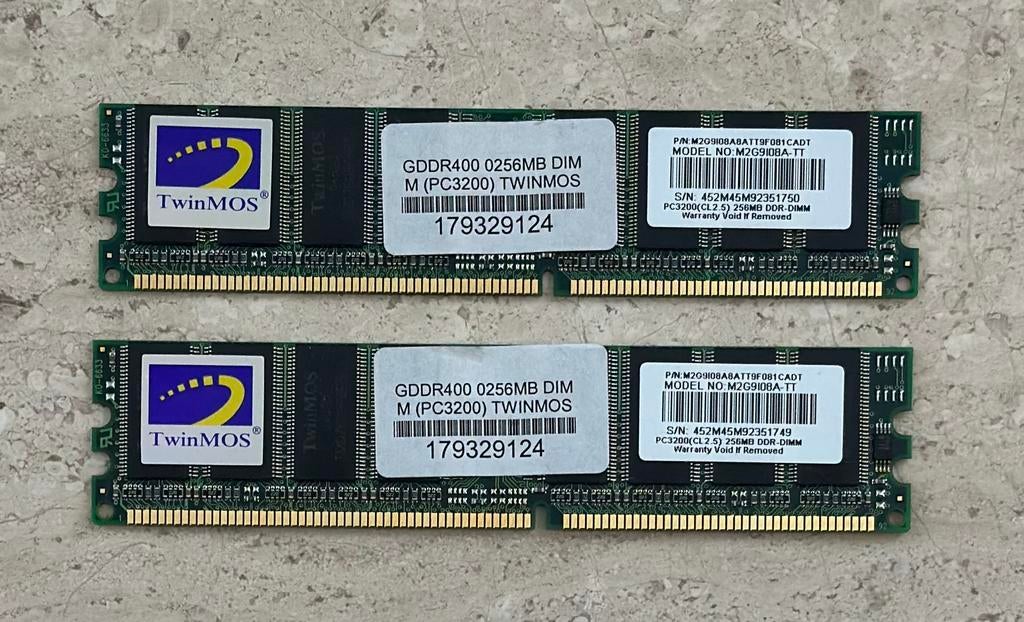 256MB DDR400 geheugenmodules - desktop/pc3200 DIMM (2x), Computers en Software, RAM geheugen, DDR4, Ophalen of Verzenden, Zo goed als nieuw