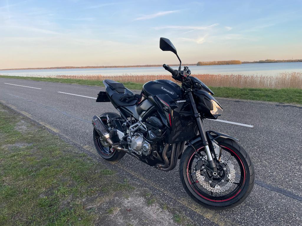 Te koop Kawasaki Z900 naked bike, Occasion, 4 cilinders, Motorrijbewijs A, 948 cc