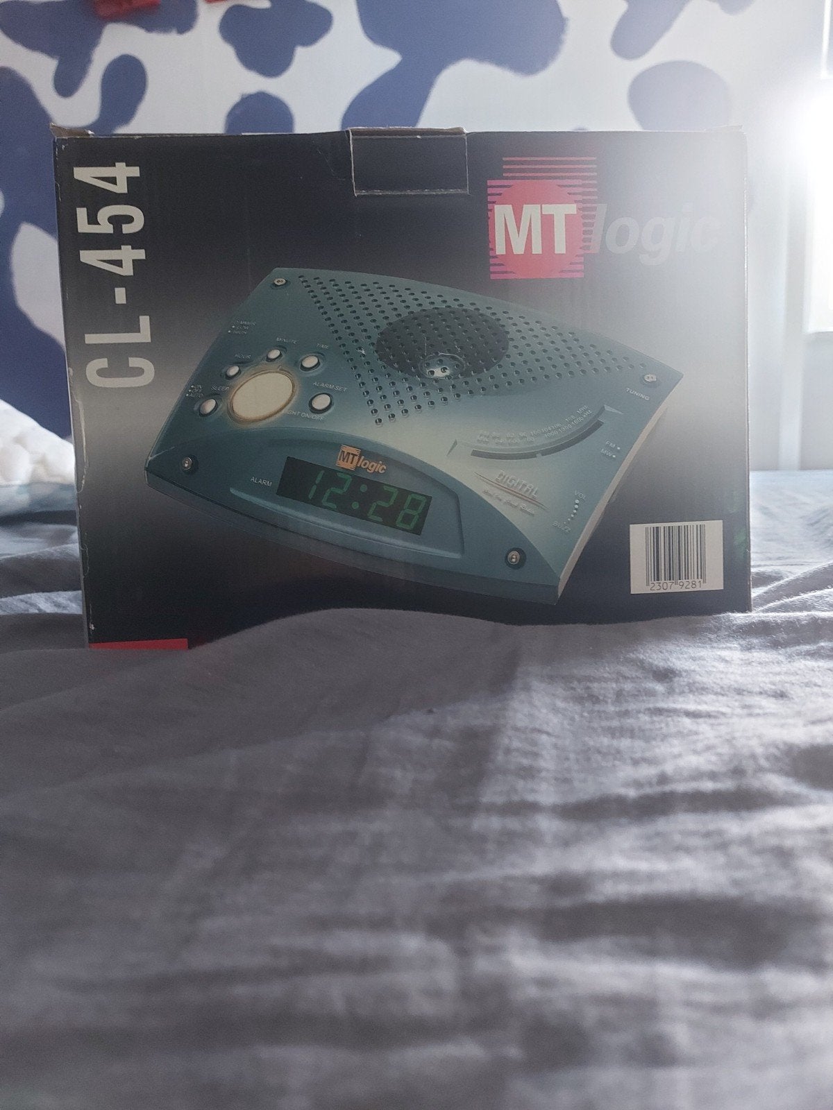 MT Logic CL-454 Digitale Wekker Radio - Gloednieuw, Ophalen, Zo goed als nieuw, Digitaal