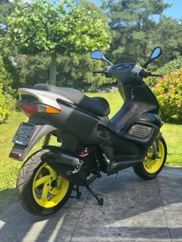 ⭐️Gilera runner 50cc sp pro 2 takt 9795 km⭐️, Fietsen en Brommers, Scooters | Piaggio, Niet ingevuld, Niet ingevuld, Niet ingevuld
